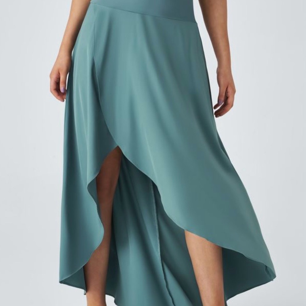 Halara High Waisted High Low Ruffle Flowy with shorts Casual Regular Maxi skirt!